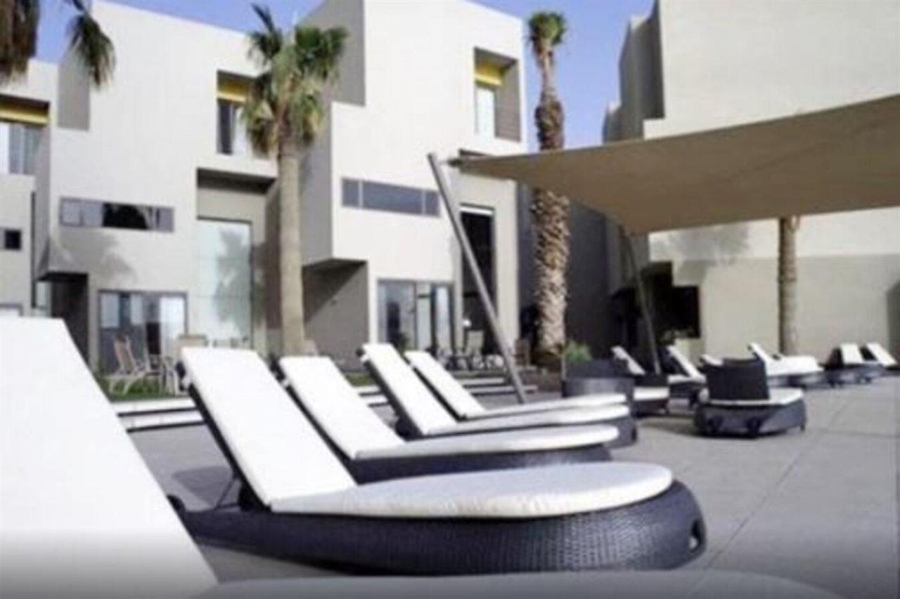 The Sea Loft Boutique Chalets Manama Extérieur photo