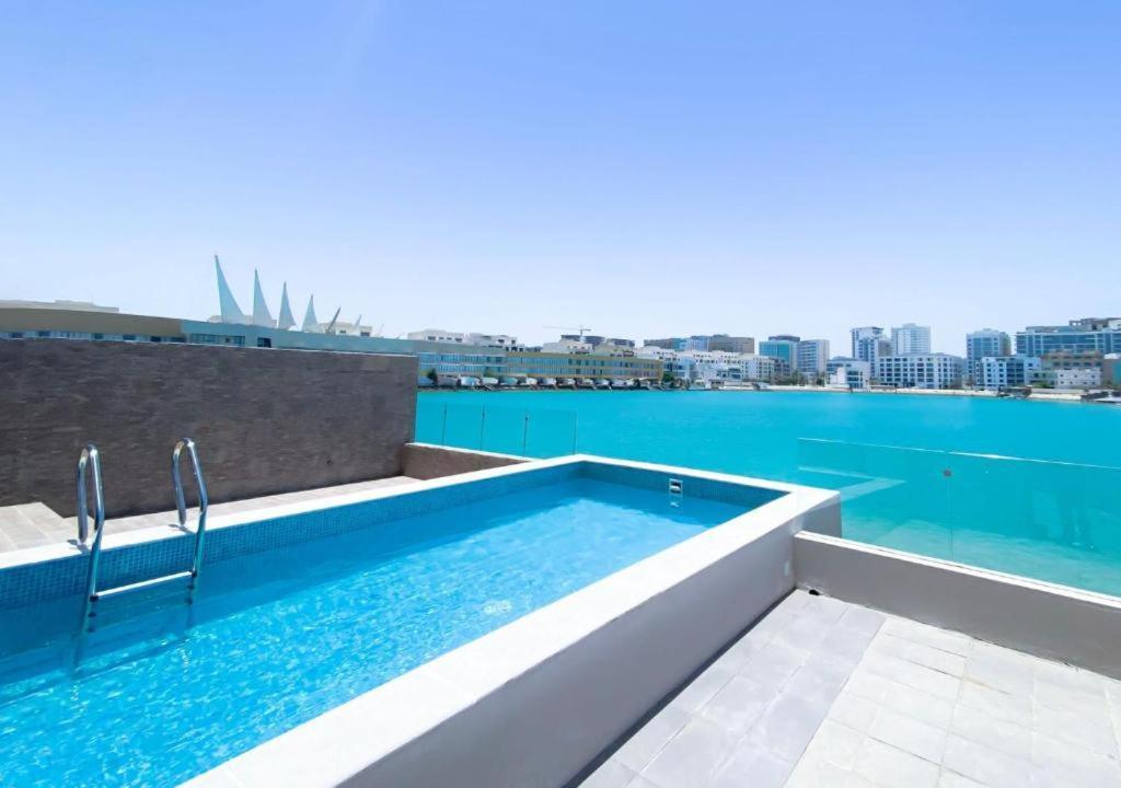 The Sea Loft Boutique Chalets Manama Extérieur photo